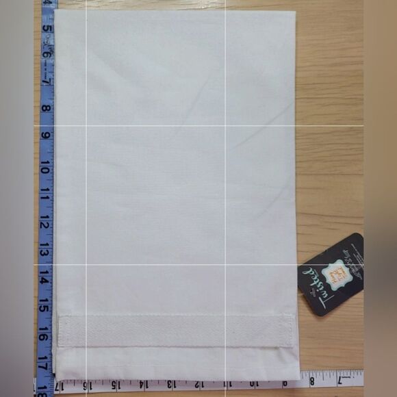 Twisted Wares White Hang Tight Tea Kitchen Towel Welcome to the Shitshow! NWT - Picture 4 of 9